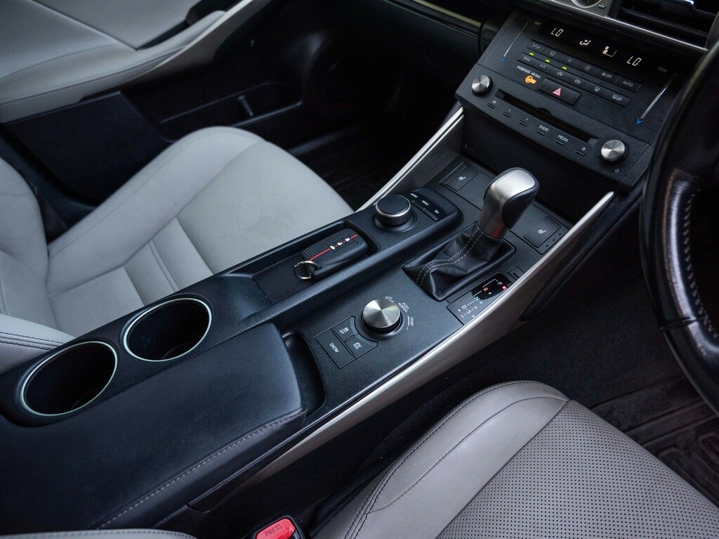 Lexus IS 250 Premier Silver #65