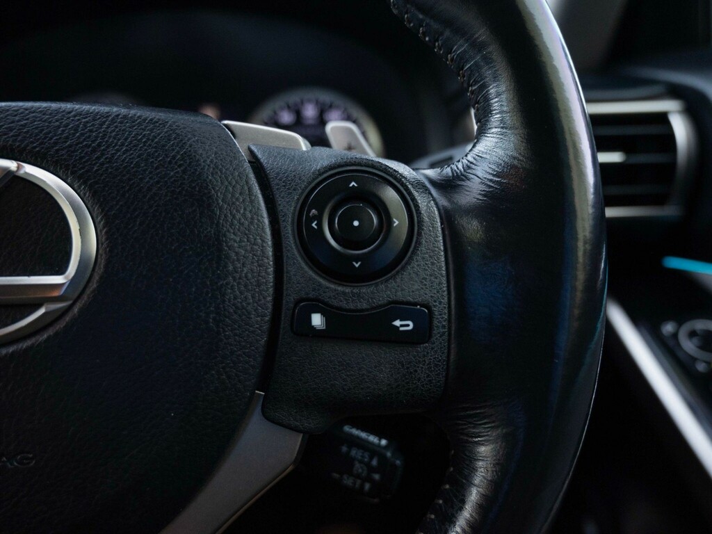 Lexus IS 250 Premier Silver #68