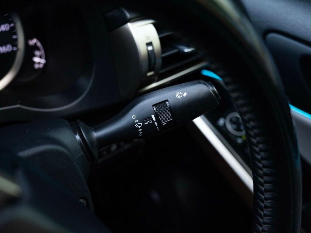 Lexus IS 250 Premier Silver #73