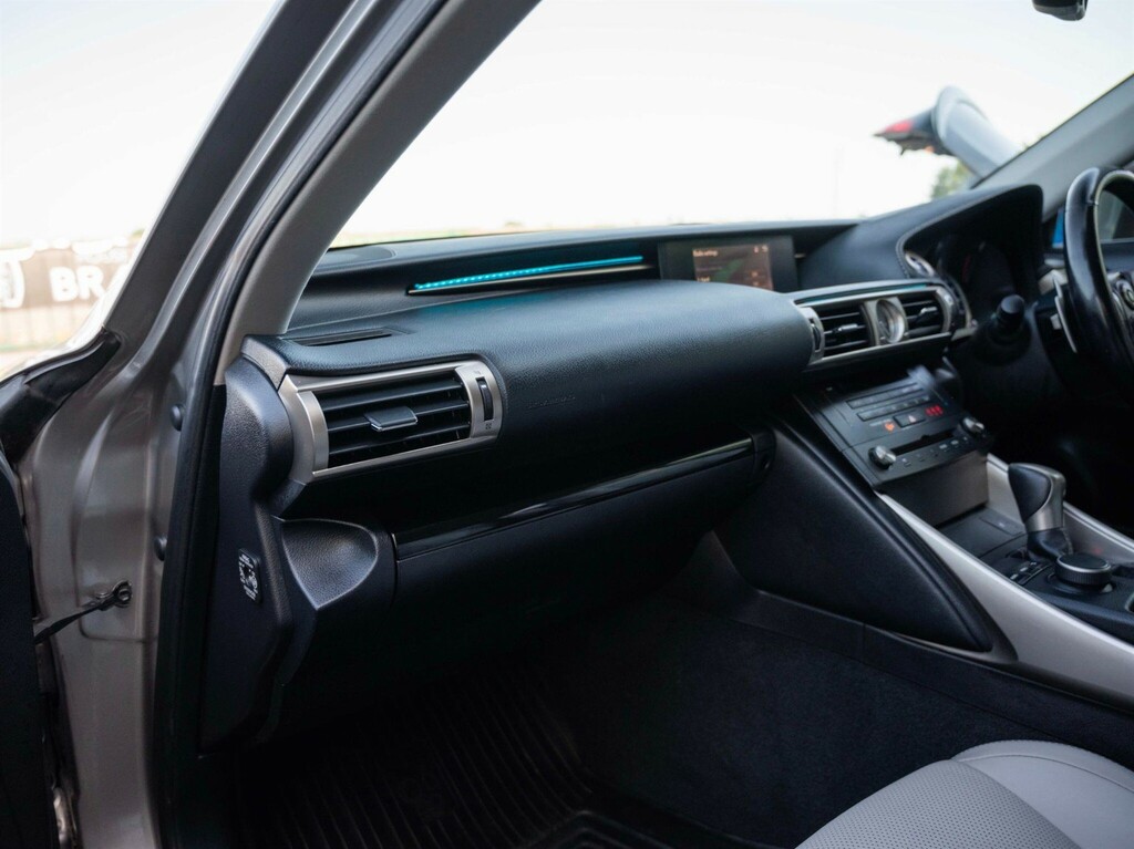Lexus IS 250 Premier Silver #27