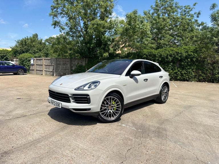 Porsche Cayenne 3.0 V6 E-hybrid 17.9Kwh Platinum Edition Tiptronic FN72EOE Grey #4