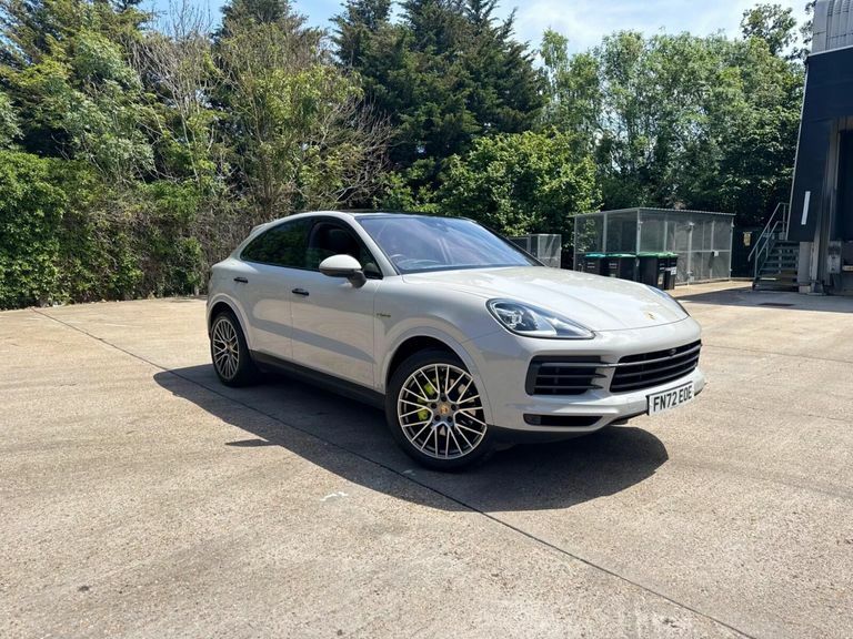 Porsche Cayenne 3.0 V6 E-hybrid 17.9Kwh Platinum Edition Tiptronic FN72EOE Grey #2