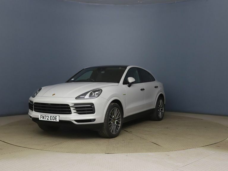 Porsche Cayenne 3.0 V6 E-hybrid 17.9Kwh Platinum Edition Tiptronic Grey #3