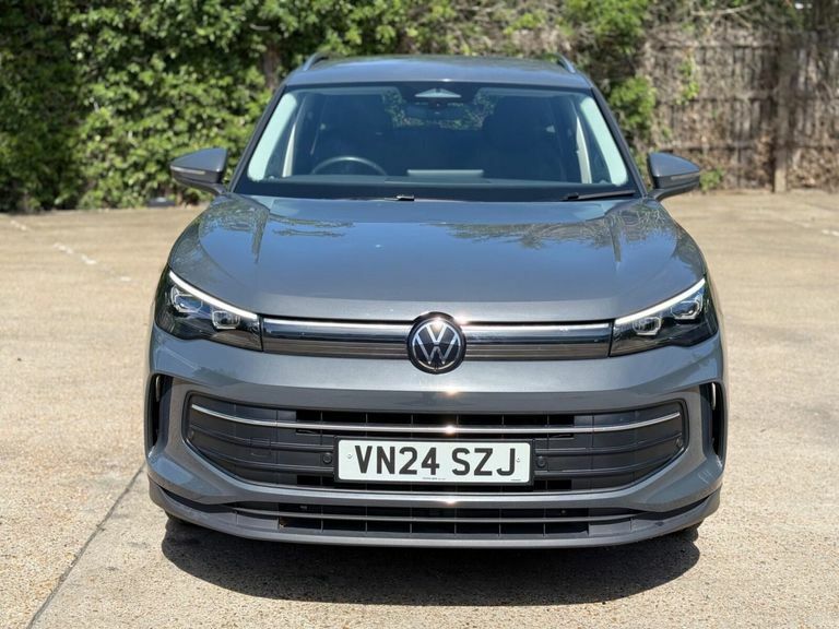 Volkswagen Tiguan 1.5 Etsi Mhev Match Dsg Euro 6 Ss VN24SZJ #3