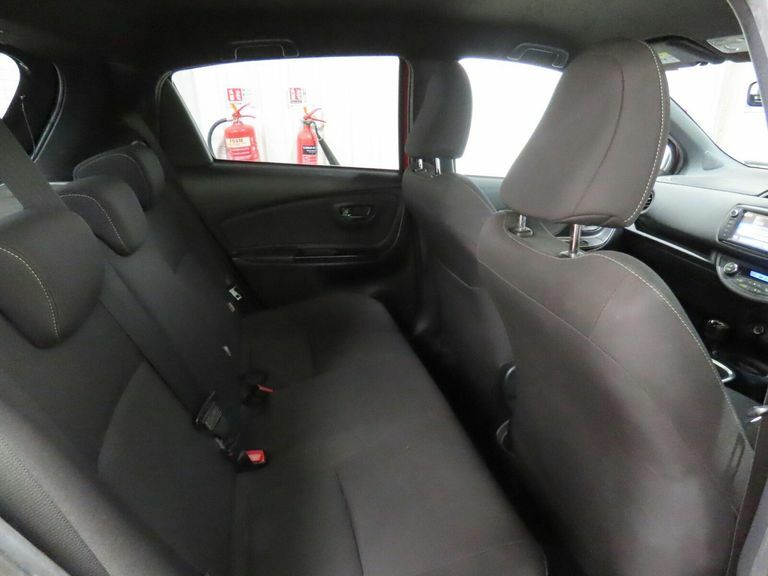Toyota Yaris  Grey #8