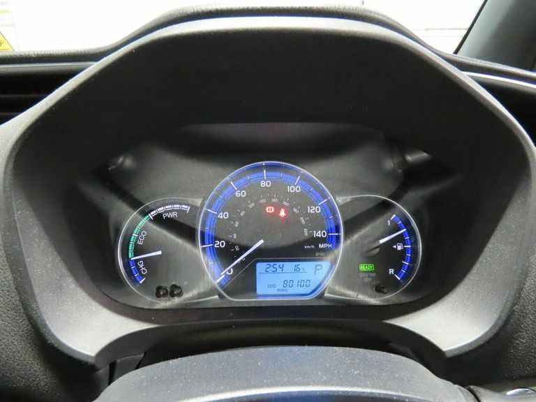 Toyota Yaris  Grey #11