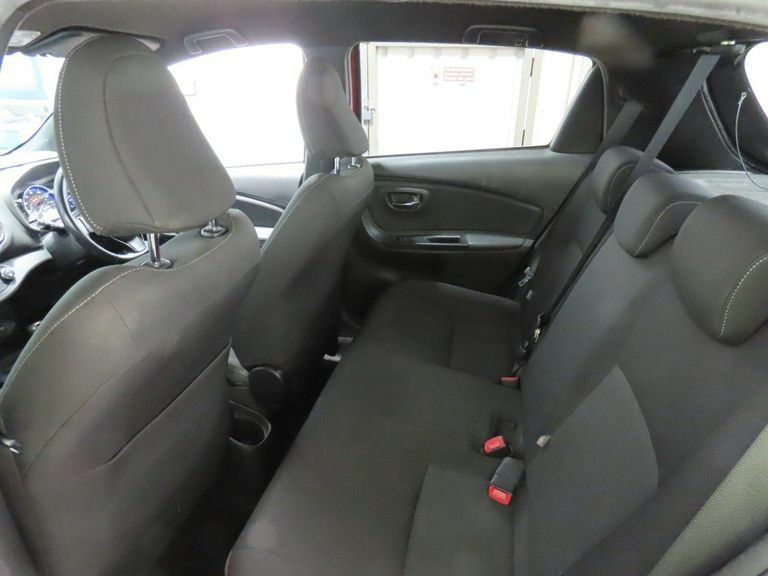 Toyota Yaris  Grey #7