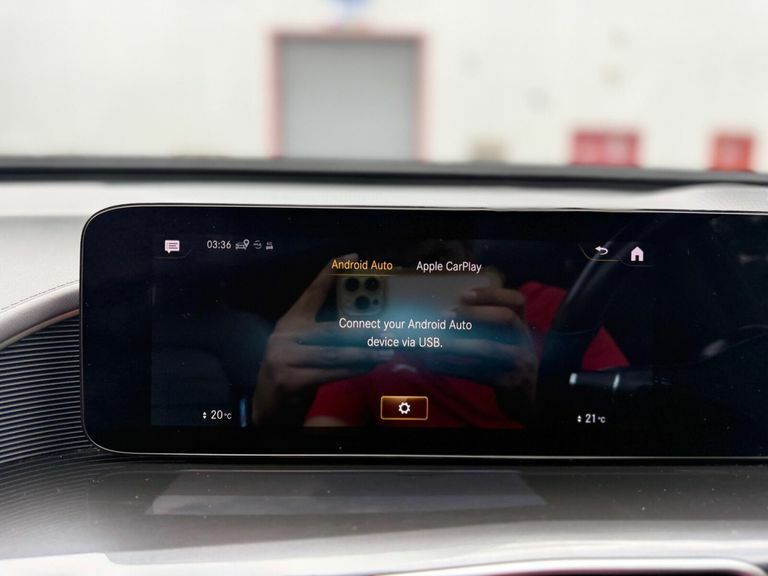 Mercedes-Benz EQC Amg Line White #32
