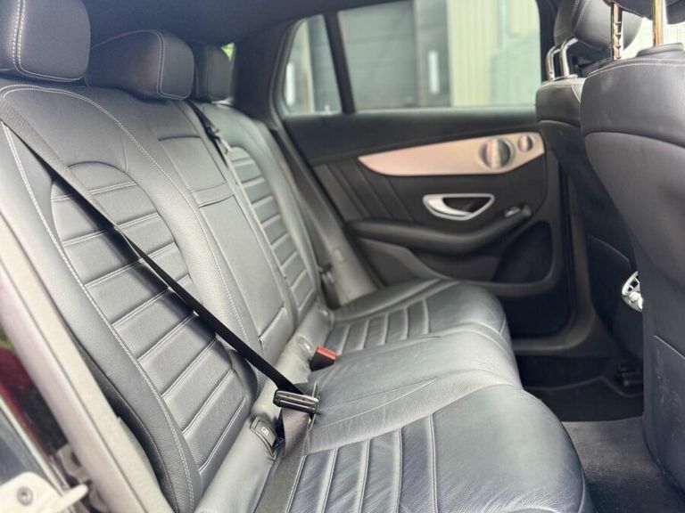 Mercedes-Benz EQC Amg Line White #14