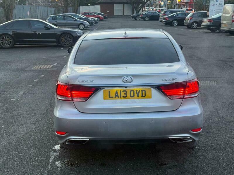 Lexus LS 4.6 460 V8 Luxury  #5