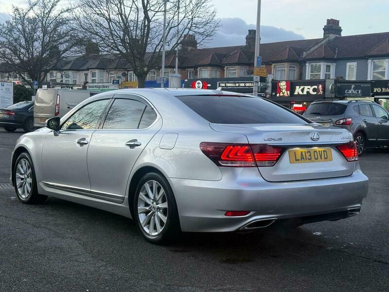 Lexus LS 4.6 460 V8 Luxury  #4