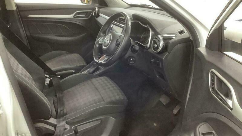 MG ZS 1.5 Vti-tech Exclusive White #9