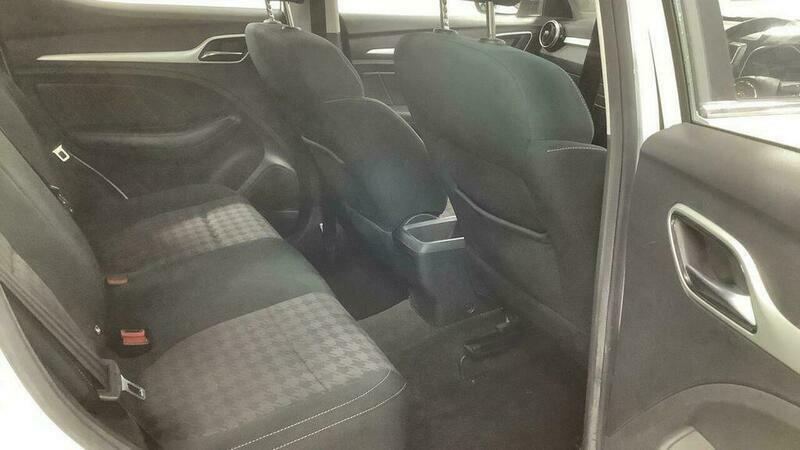 MG ZS 1.5 Vti-tech Exclusive White #8