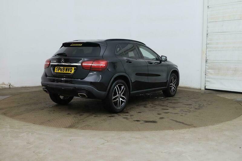 Mercedes-Benz C Class 1.6 Gla180 Urban Edition Black #5