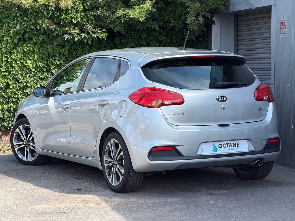 Kia Ceed Crdi Ecodynamics 4 LM15CYC Silver #4