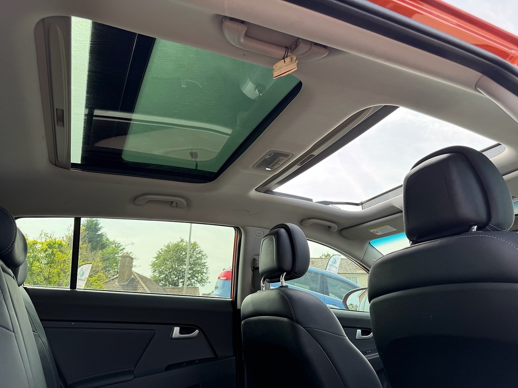 Kia Sportage Crdi Kx-4 HN13YGU Orange #5