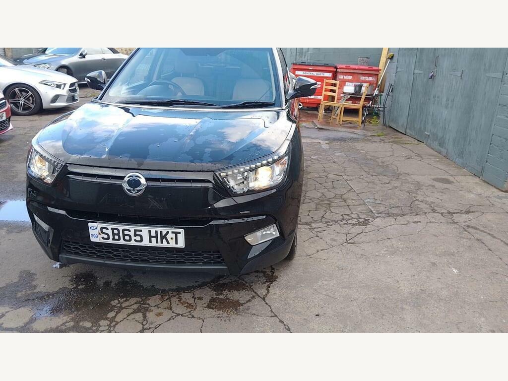 SsangYong Tivoli 1.6 E-xgi Elx Euro 6 S S Black