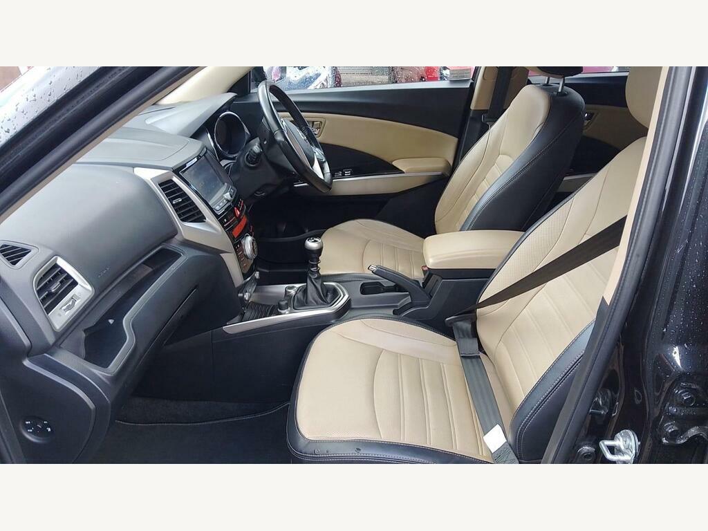 SsangYong Tivoli 1.6 E-xgi Elx Euro 6 S S Black #5