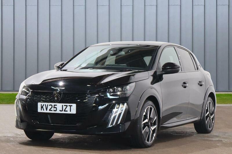 Peugeot 208 1.2 Gt E-dsc6 Euro 6 Ss KV25JZT Black #4