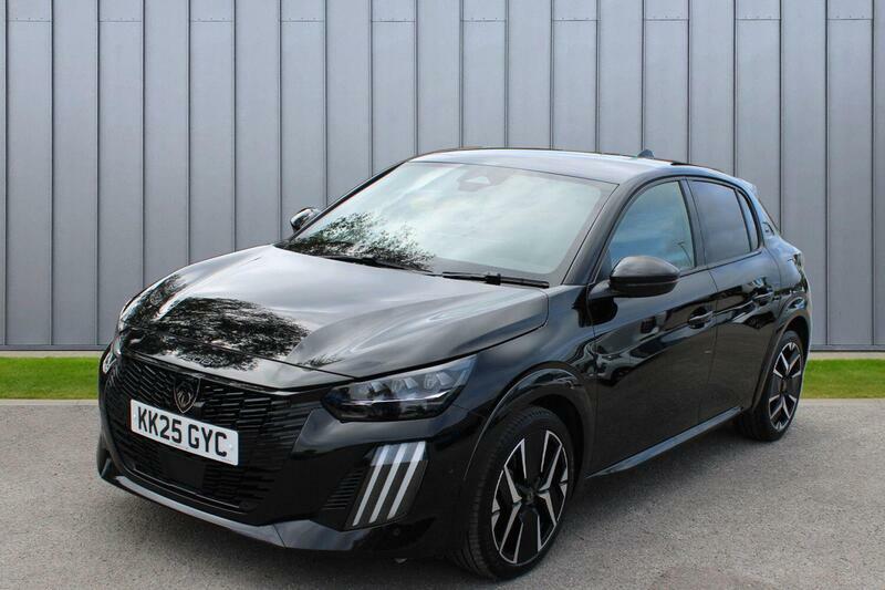 Peugeot 208 1.2 Gt Premium E-dsc6 Euro 6 Ss KK25GYC Black #4