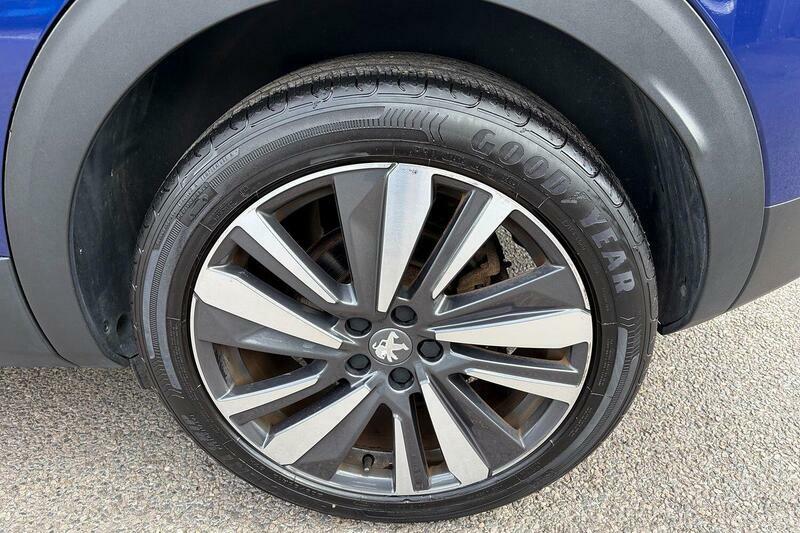 Peugeot 3008 1.5 Bluehdi Allure Grey #19