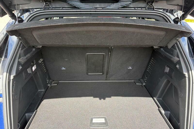 Peugeot 3008 1.5 Bluehdi Allure Grey #16