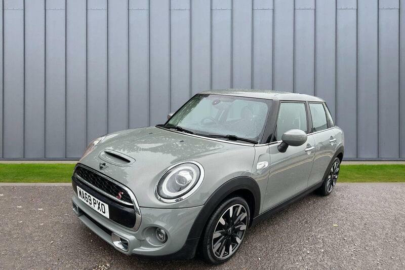 Mini Hatch 2.0 Cooper S Exclusive Steptronic Euro 6 Ss WA69PXO Grey #6