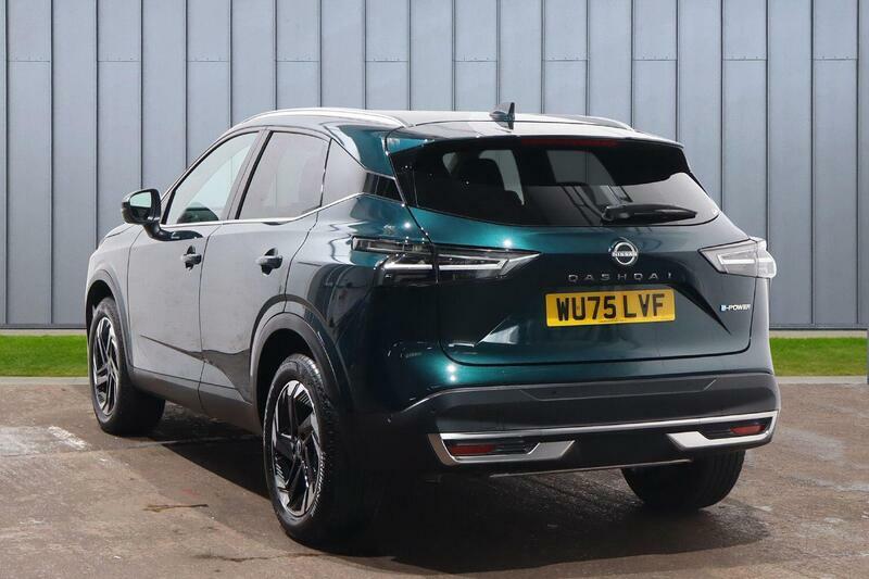 Nissan Qashqai 1.5 H E-power N-connecta Euro 6 Ss WU75LVF Green #5