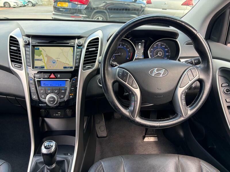 Hyundai I30 1.6 Premium Euro 6 Grey #4