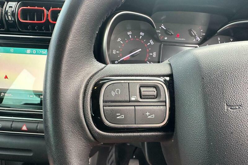 Citroen C3 Aircross 1.2 Puretech 110 Flair 6 Speed Black #13
