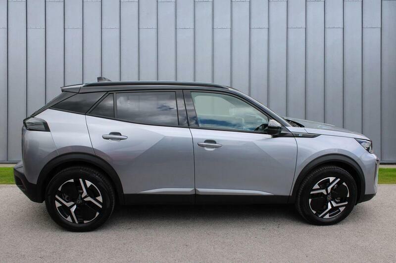 Peugeot e-2008 115Kw Gt Premium 54Kwh White #8