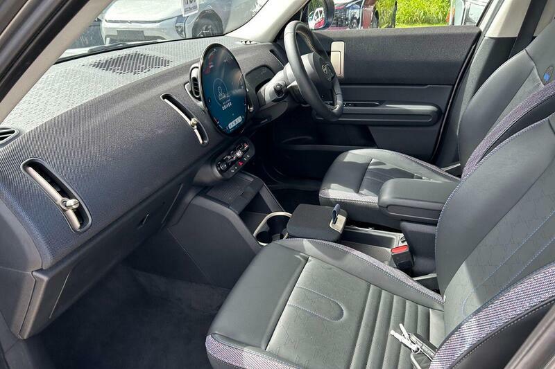 Mini Countryman 1.5C Mhev Classic Euro 6 Ss YA25HBE Silver #2