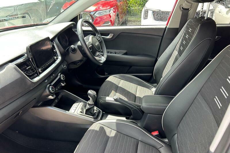 Kia Stonic 3 1.0P 48V Grey #29