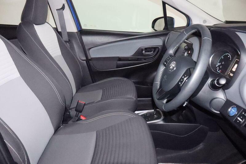 Toyota Yaris Excel Blue #10