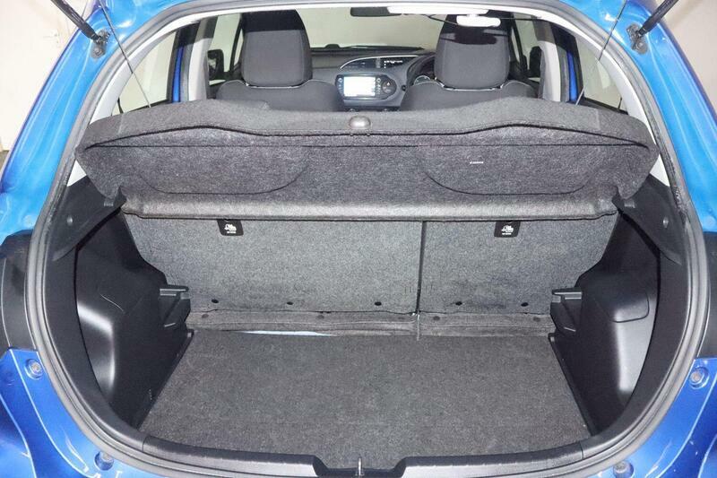 Toyota Yaris Excel Blue #16