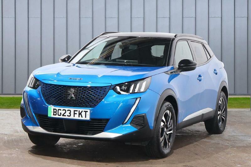 Peugeot e-2008 50Kwh Gt 7Kw Charger Blue #4