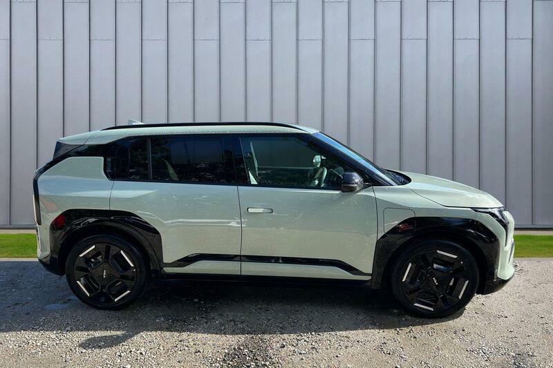 Kia EV3 Kia Ev3 81.4Kwh Gt-line S Suv 2 Black #8