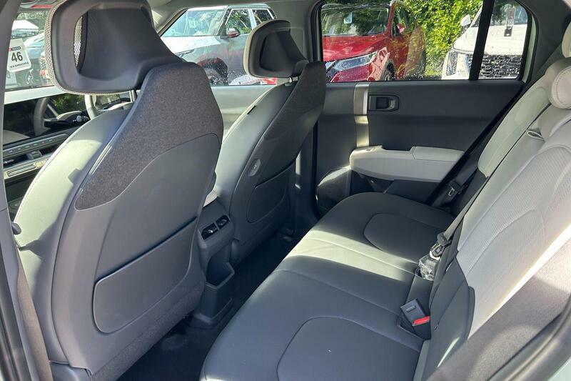 Kia EV3 Kia Ev3 81.4Kwh Gt-line S Suv 2 Black #12