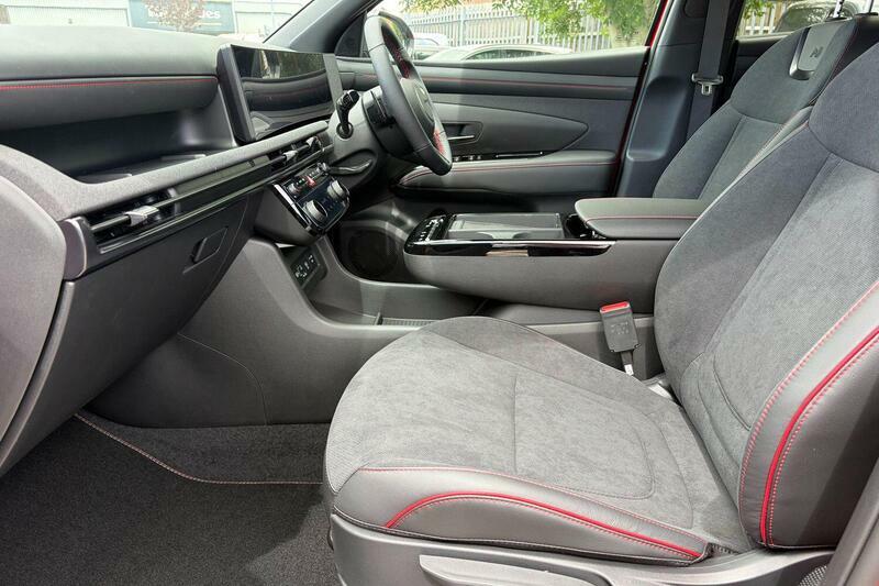 Hyundai Tucson 1.6T N Line Euro 6 Ss HG26JFU Red #2