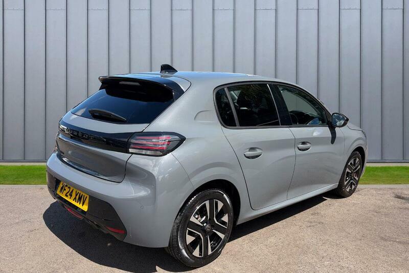 Peugeot 208 1.2 Puretech Active Yellow #8