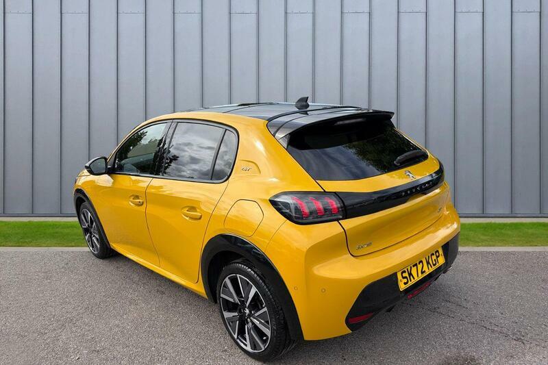 Peugeot 208 1.2 Puretech Gt Euro 6 Ss Yellow #3