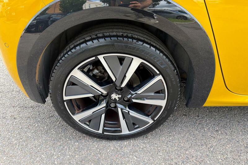 Peugeot 208 Puretech Active Premium Plus Ss, Android Pa Grey #18