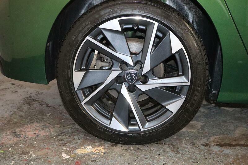 Peugeot 308 Gt Green #17