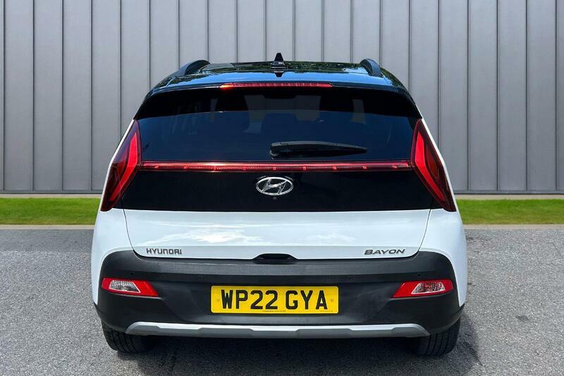 Hyundai Bayon Se Connect Grey #18