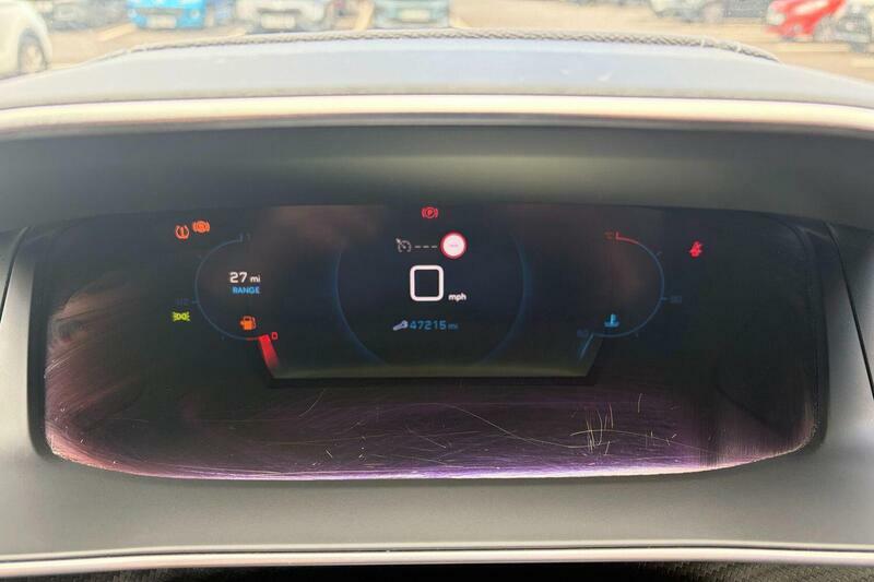 Peugeot 2008 Hatchback Blue #16