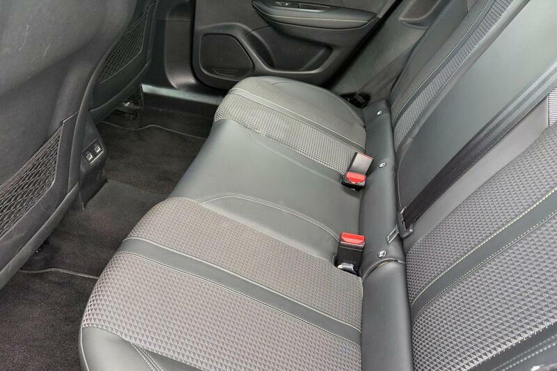 Peugeot 2008 Hatchback Blue #10