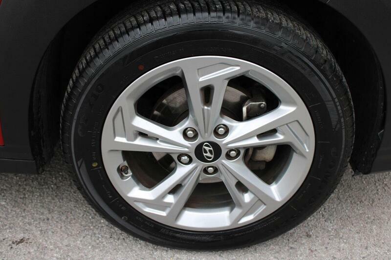 Hyundai Kona Hatchback Grey #16