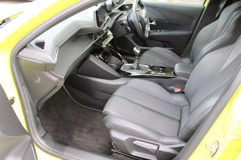 Peugeot 208 1.2 Puretech Gt Euro 6 Ss Yellow #2