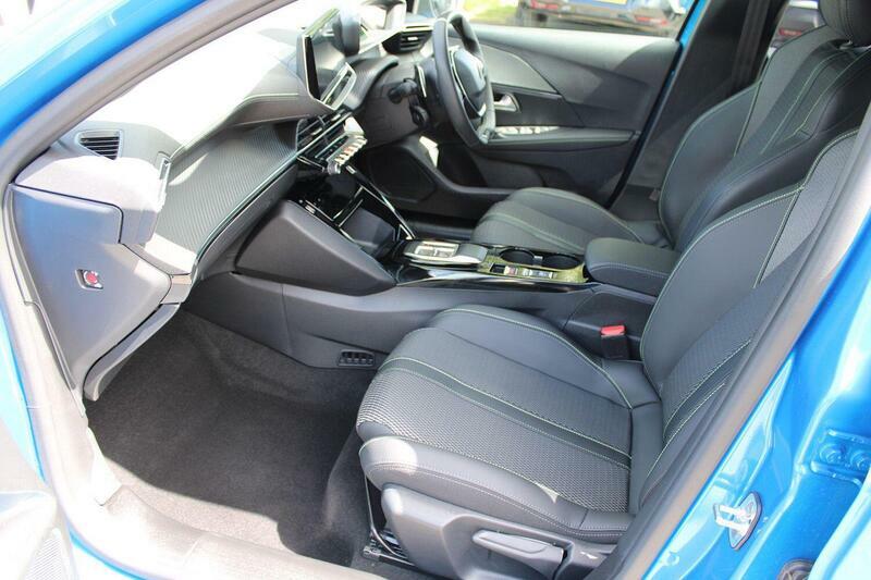 Peugeot 208 1.2 Gt E-dsc6 Euro 6 Ss Blue #2