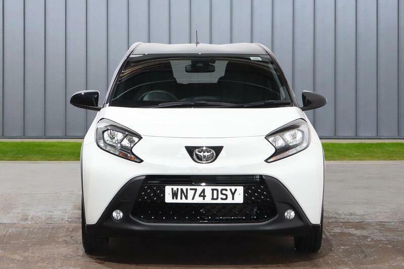 Toyota Aygo X 1.0 Vvt-i Edge Euro 6 Ss White #3